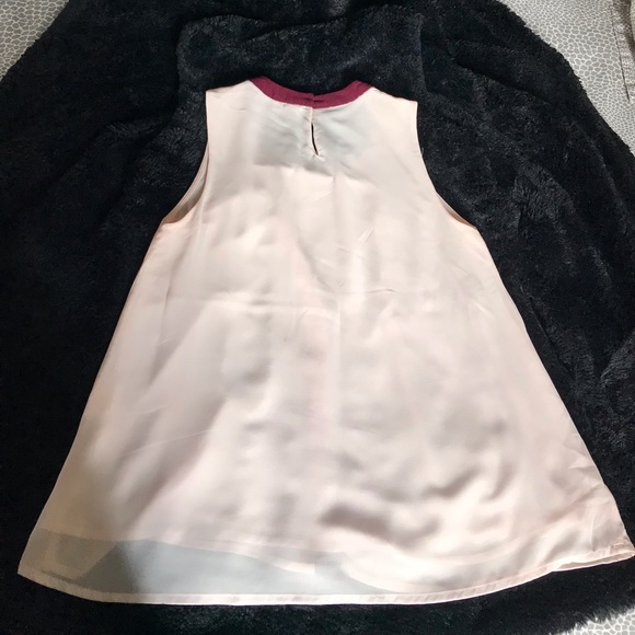 ✨2/$20✨ Chiffon top - Picture 5 of 7